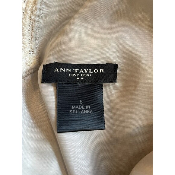 Ann Taylor Cream Lace Overlay Sheath Dress Sleeveless Gray Lining Size 6 Classic - Picture 6 of 7